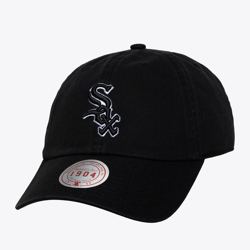 Mitchell & Ness Chicago White Sox Black & White 1904 Dad Adjustable Hat