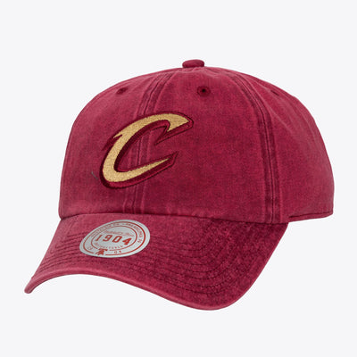 Mitchell & Ness Cleveland Cavaliers Wine Legendary 1904 Dad Adjustable Hat