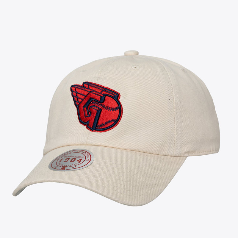 Mitchell & Ness Cleveland Guardians Cream Off-Season 1904 Dad Adjustable Hat