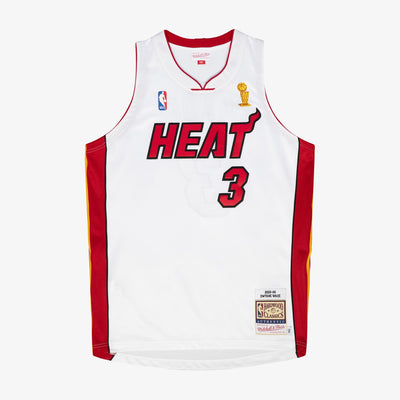 Mitchell & Ness Dwyane Wade Miami Heat 2005-06 White Authentic Jersey
