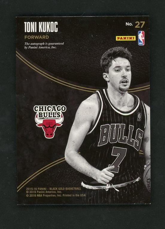 2015 Panini Black Gold 27 Toni Kukoc Chicago Bulls Auto