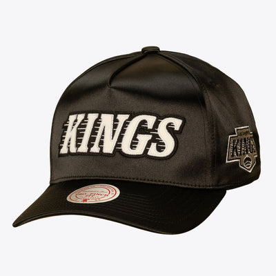 Mitchell & Ness Los Angeles Kings Black Zig Zag Satin Pro Pinch Snapback Hat