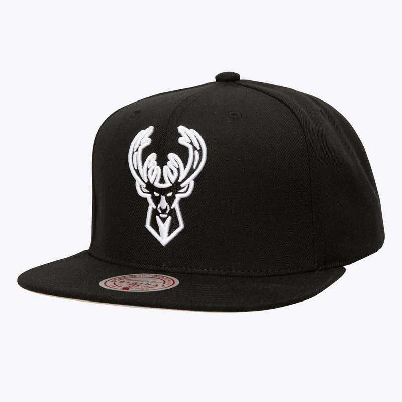 Mitchell & Ness Milwaukee Bucks Black & White OG Snapback Hat