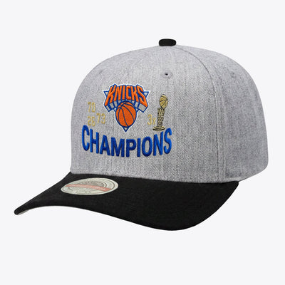 Mitchell & Ness New York Knicks Gray Three-Time NBA Finals Champions Trophy Stretch Snapback Hat