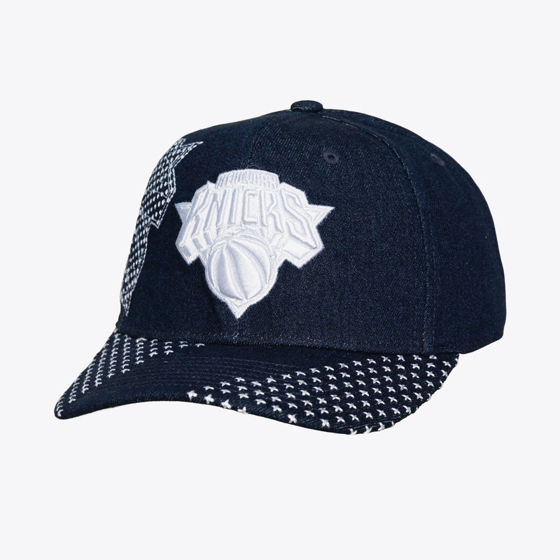 Mitchell & Ness New York Knicks Navy Run Stitch Pro Crown Snapback Hat