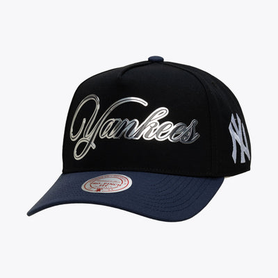 Mitchell & Ness New York Yankees Black Legacy Made Chrome Pro Pinch Snapback Hat