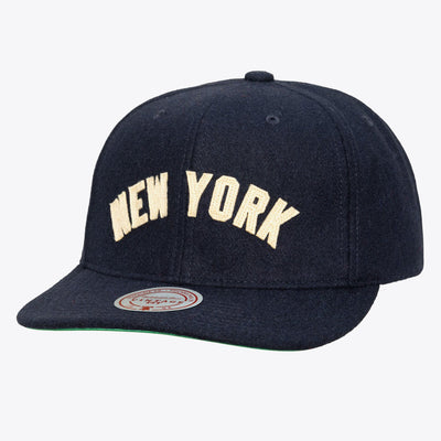 Mitchell & Ness New York Yankees Navy Cooperstown Retro Roots Melton Strapback Hat