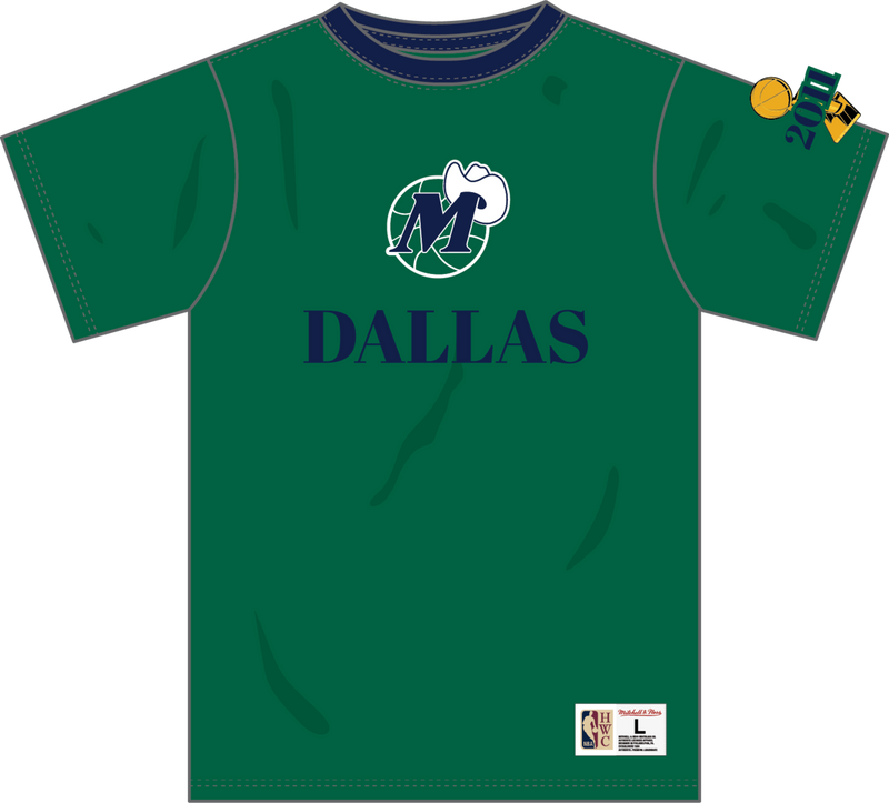 Mitchell & Ness Dallas Mavericks Dark Green Vintage Logo Team OG 3.0 T-Shirt