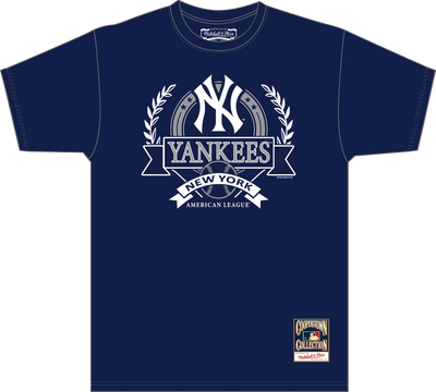 Mitchell & Ness New York Yankees Navy Crest Arch T-Shirt