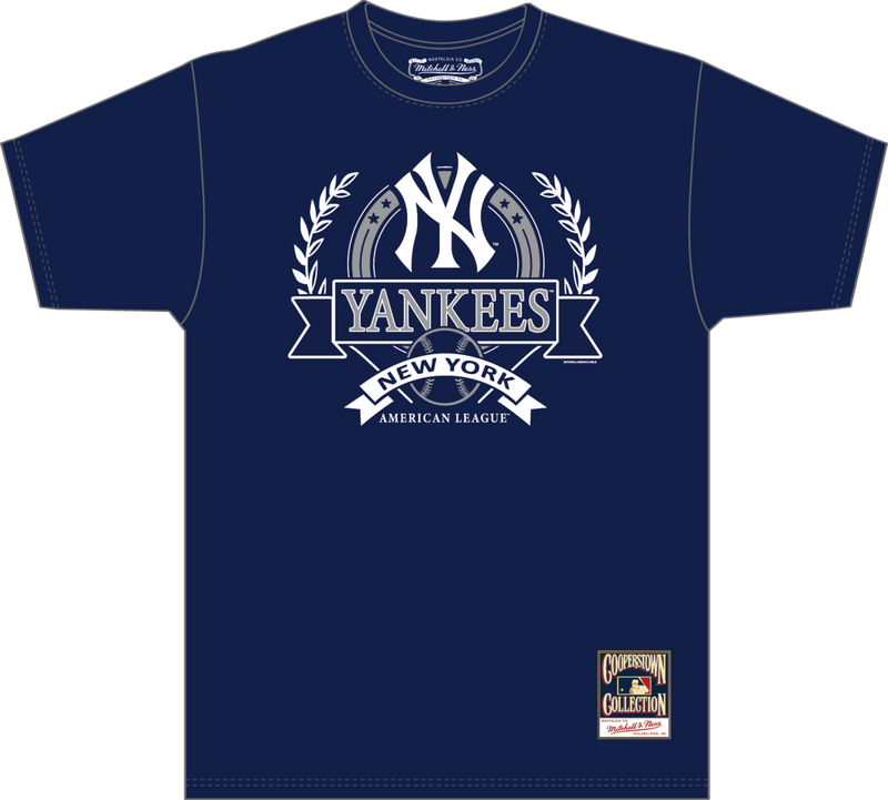Mitchell & Ness New York Yankees Navy Crest Arch T-Shirt