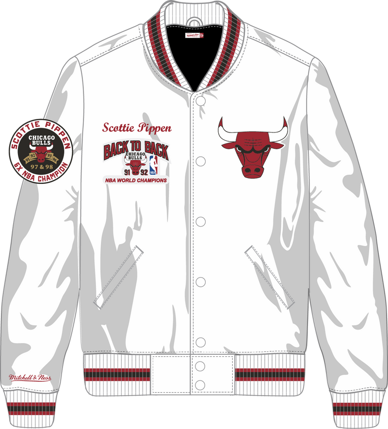 Mitchell & Ness Scottie Pippen Chicago Bulls White Legends Collection Satin Jacket