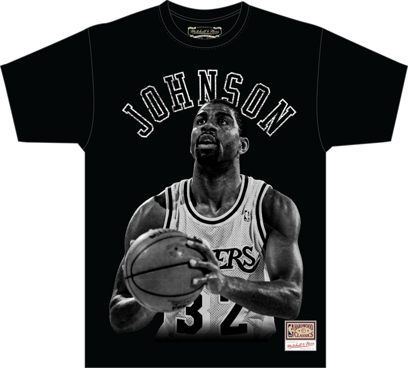 Mitchell & Ness Magic Johnson Los Angeles Lakers Black Center of Attention T-Shirt