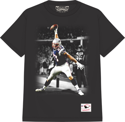 Mitchell & Ness Rob Gronkowski New England Patriots Black Moments T-Shirt