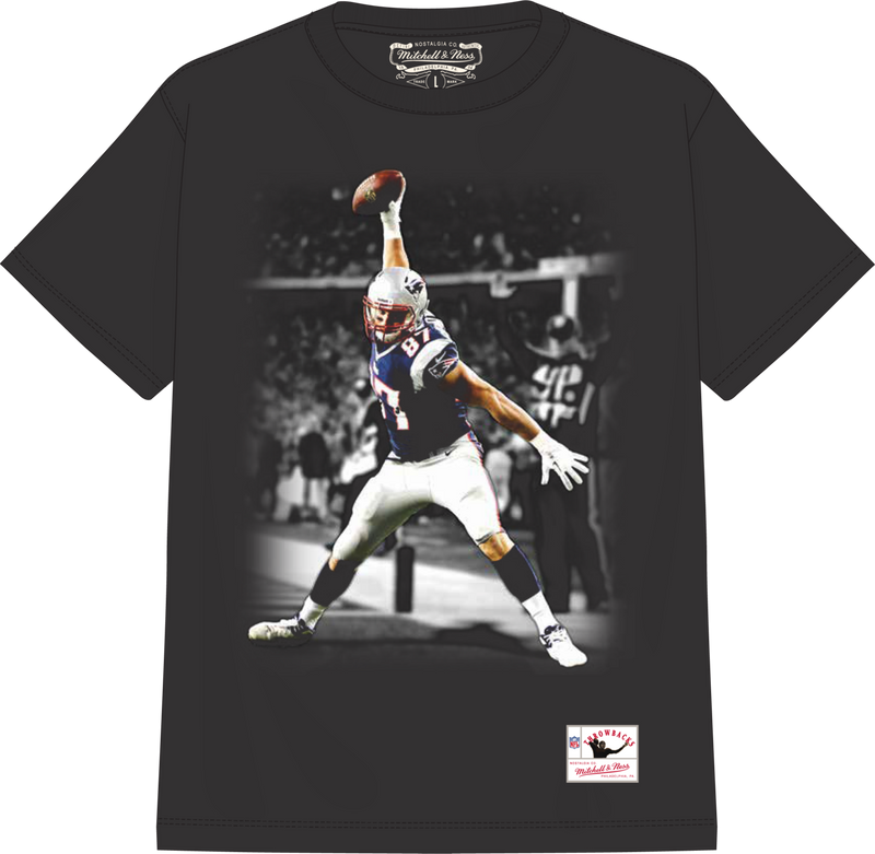 Mitchell & Ness Rob Gronkowski New England Patriots Black Moments T-Shirt