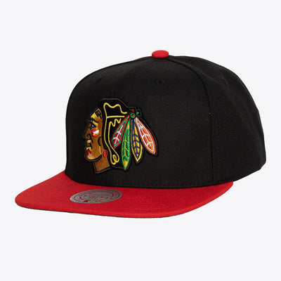 Mitchell & Ness Black/Red Chicago Blackhawks Team Two-Tone 2.0 Snapback Hat