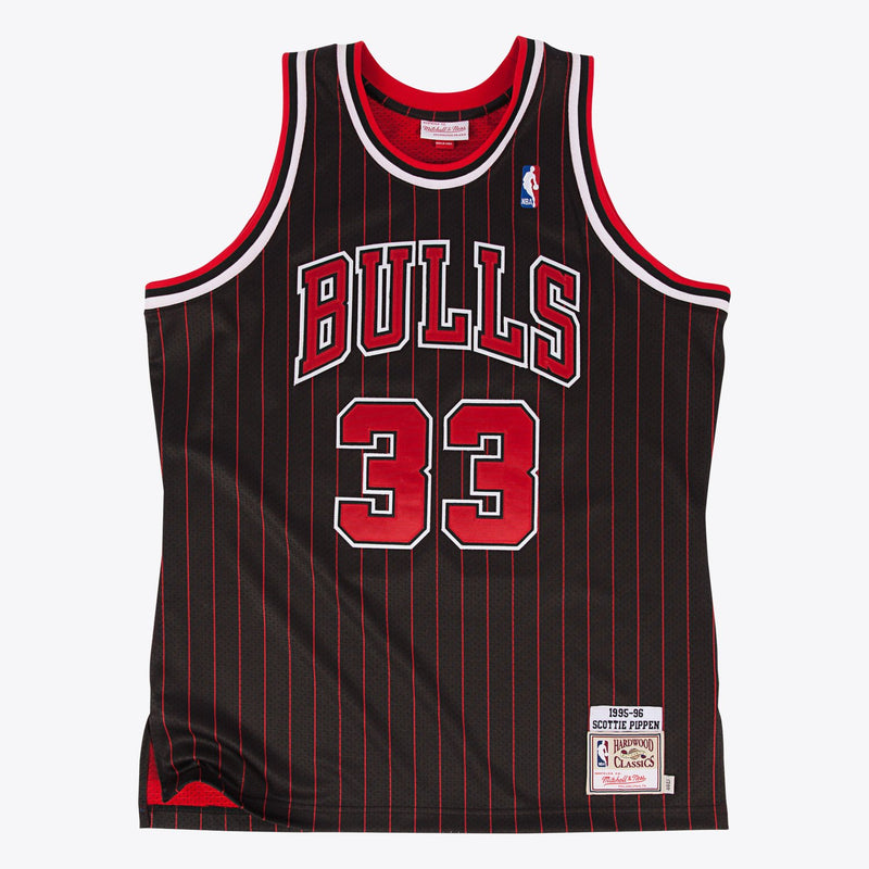 Mitchell & Ness Scottie Pippen Chicago Bulls 1995-96 Black Authentic Jersey