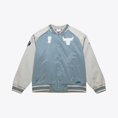 Chicago Bulls Mitchell & Ness Thunderstorm Lightweight Satin Full-Snap Jacket - Blue/Silver