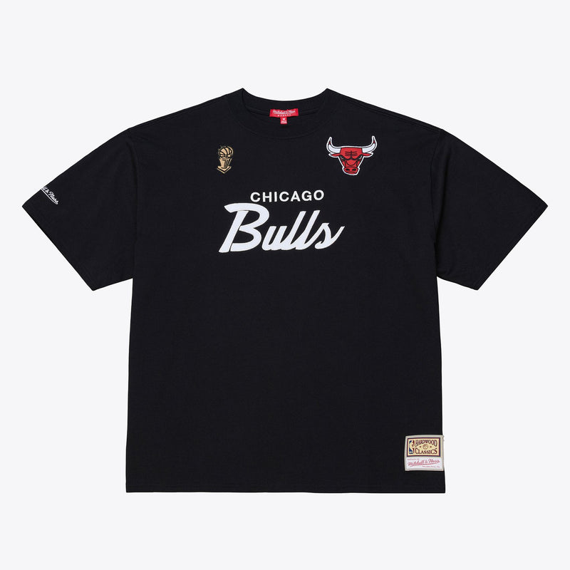 Mitchell & Ness Women's Chicago Bulls Black Head Coach T-Shirt